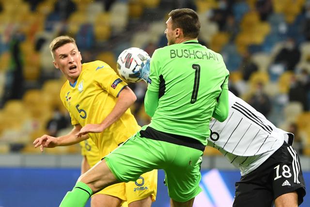 国足vs日本创福建单场体育赛事到场人数之最